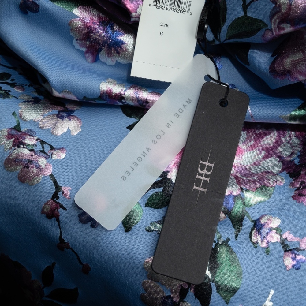 Black‎ Halo | Ula Floral Sheath Dress. - Picture 5 of 13